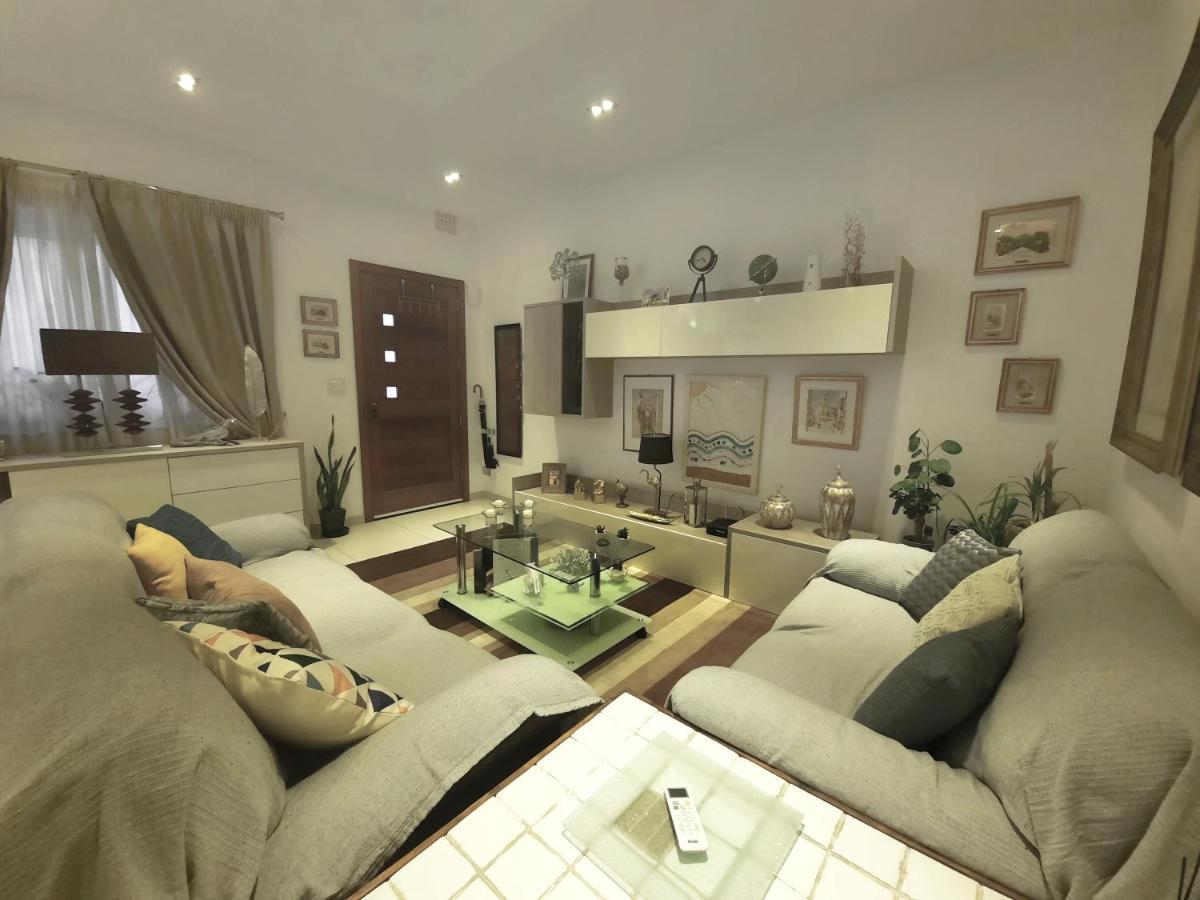 Cozy Rooms - Great Bus Connections - Free Parking Mosta Extérieur photo